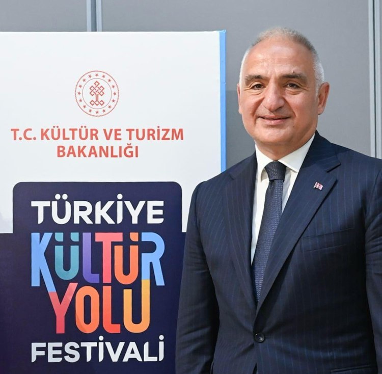 Aydın’da Kültür ve Sanat Rüzgarı: Bakan Ersoy Büyük Açılış İçin Şehirde!