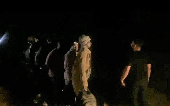 Didim’de 28 Düzensiz Göçmen Yakalandı: 1’i Çocuk