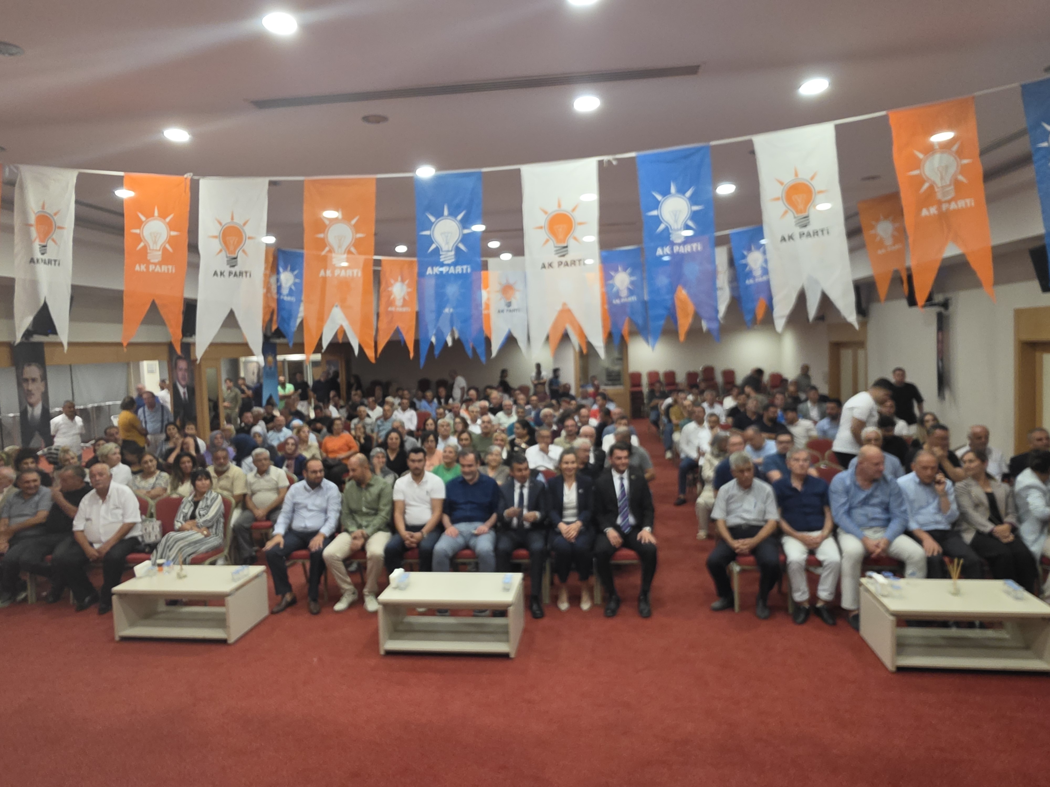 AK PARTİ KUŞADASI'NDan GÜÇ VE BİRLİK MESAJI: 