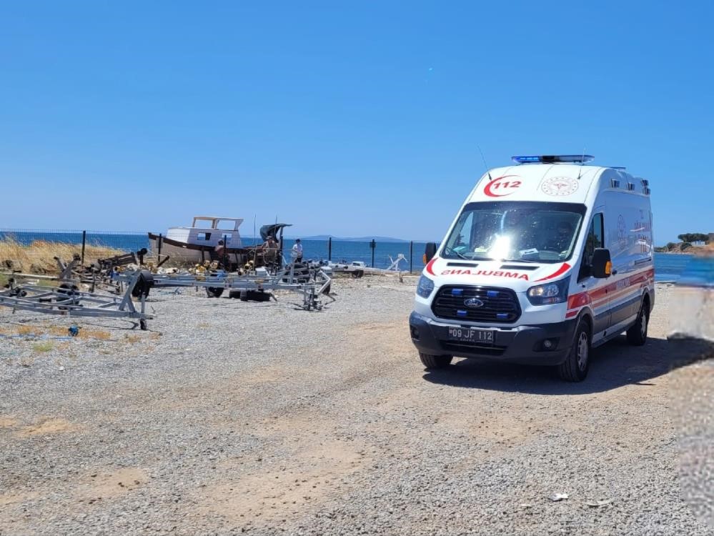 Didim'de denize giren kadından acı haber