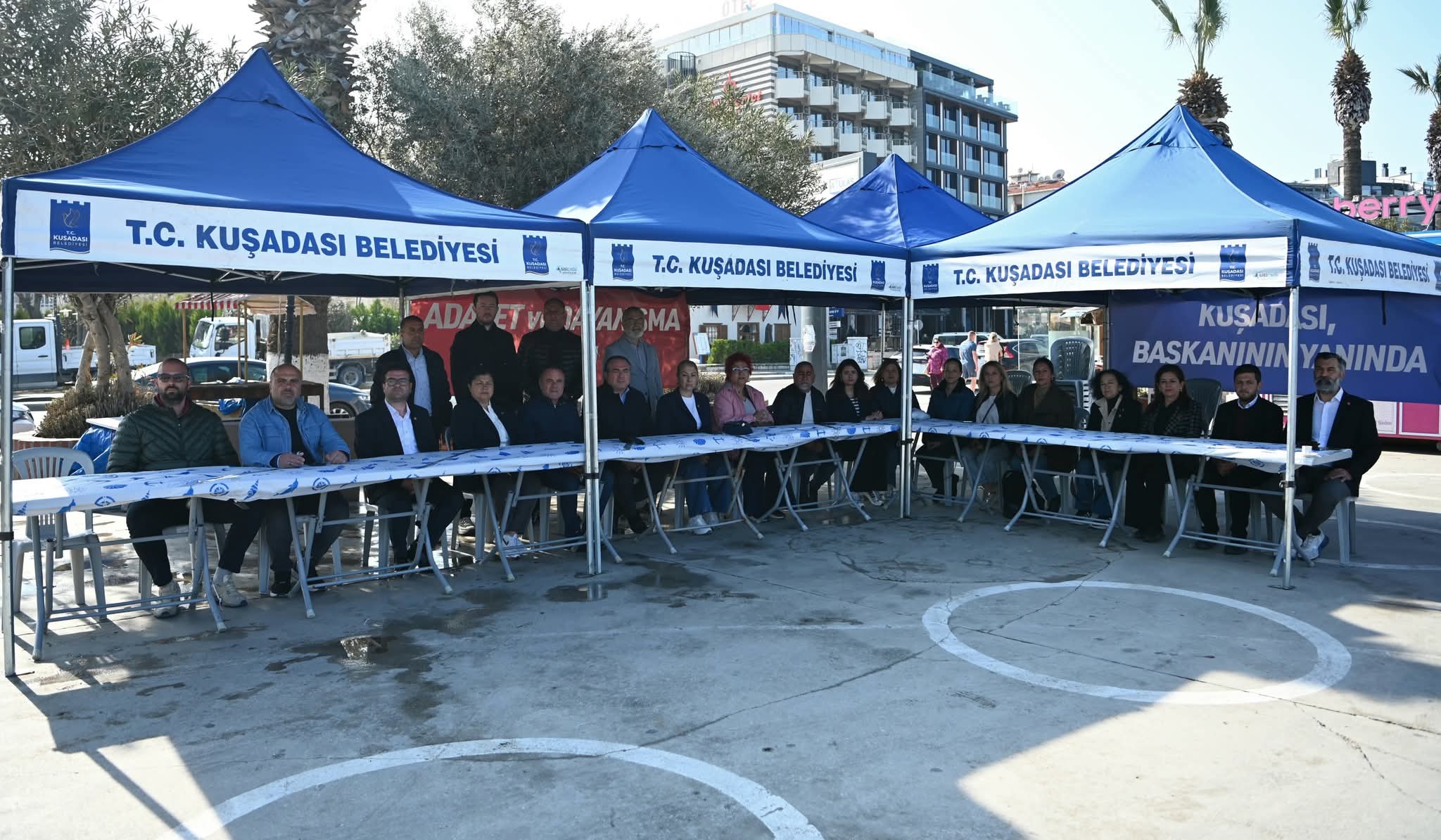 ​Kuşadası’nda Ömer Günel İçin Demokrasi Nöbeti Başladı