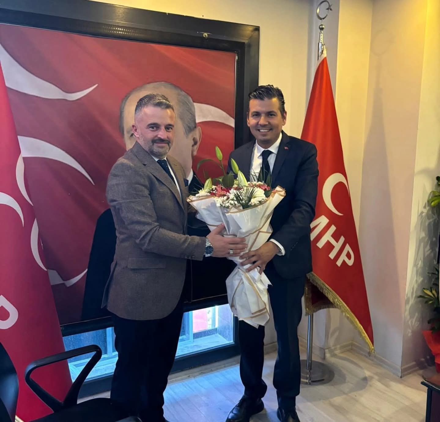 KUŞADASI’NDA CUMHUR İTTİFAKI’NDAN ‘TAM UYUM’ DEKLARASYONU: 