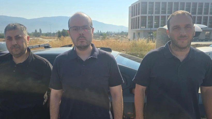 KAÇIŞ PLANINA POLİS BALYOZU: HİLMİ TUNA KURİŞ MARMARİS’TE YAKAYI ELE VERDİ!