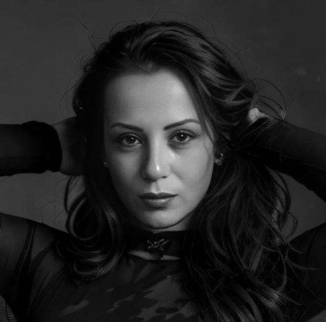 Elif Demirel: Müzik Ruhumda, Sahneye Adım Atıyor!