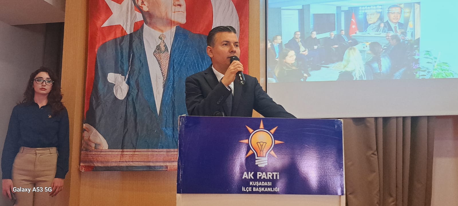 AK Parti Kuşadası’ndan Yerel Yönetime Sert Eleştiri: “Kuşadası Hazır Değil, Halk Çözüm Bekliyor!”