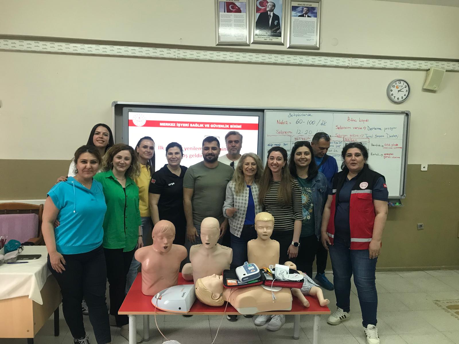 Söke’de Eğitimciler İlk Yardım Konusunda Bilinçlendi: Bakanlık Personeline Hizmetiçi Eğitim