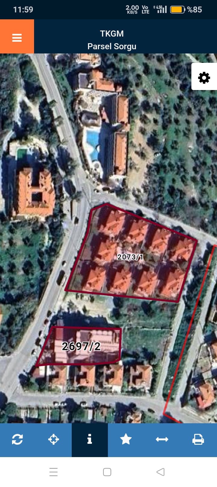 Vatandaşın Yolu Otoparka Dönüştürüldü! 2319 Sokak'taki Skandal Göz Göre Göre Büyüyor