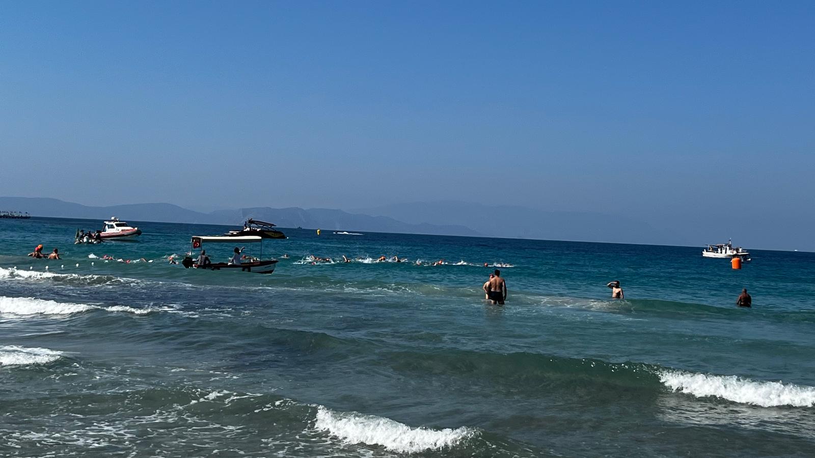 Kuşadası’nda Umuda Kulaç: Otizmli Çocuklar İçin Kalpler Aynı Anda Attı