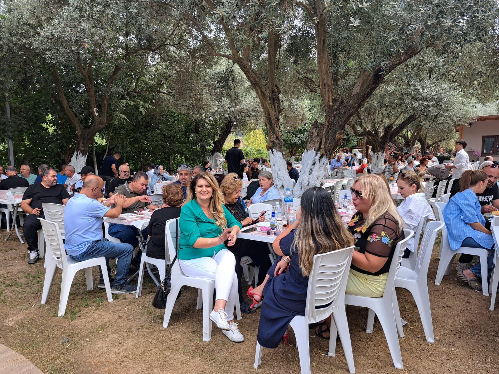 Kuşadası Esnafı, Ahilik Pikniği’nde Birlik ve Dayanışma Göstergesi Oldu