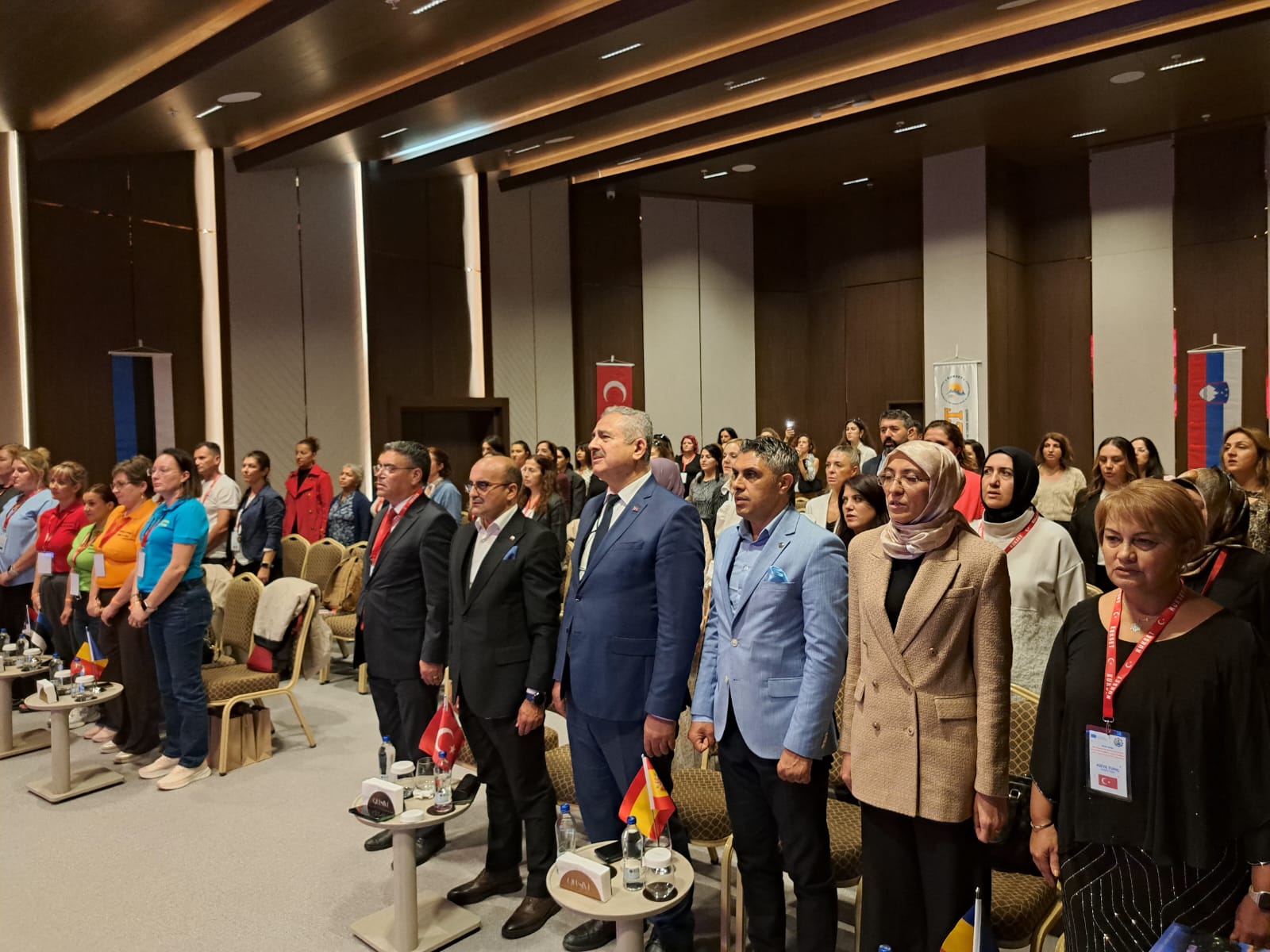 Kuşadası’nda STEAM Eğitimiyle Geleceğe Hazırlık: Erasmus+ Projesi Kapanış Sempozyumu Gerçekleşti