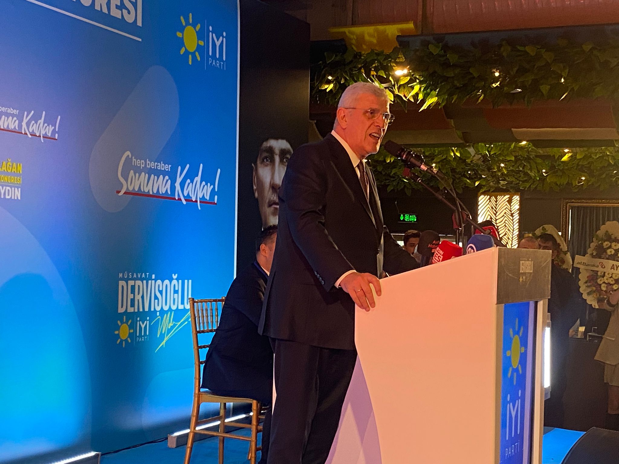 Dervişoğlu Aydın’da: “Dağlarından dert, ovalarından gözyaşı akıyor”