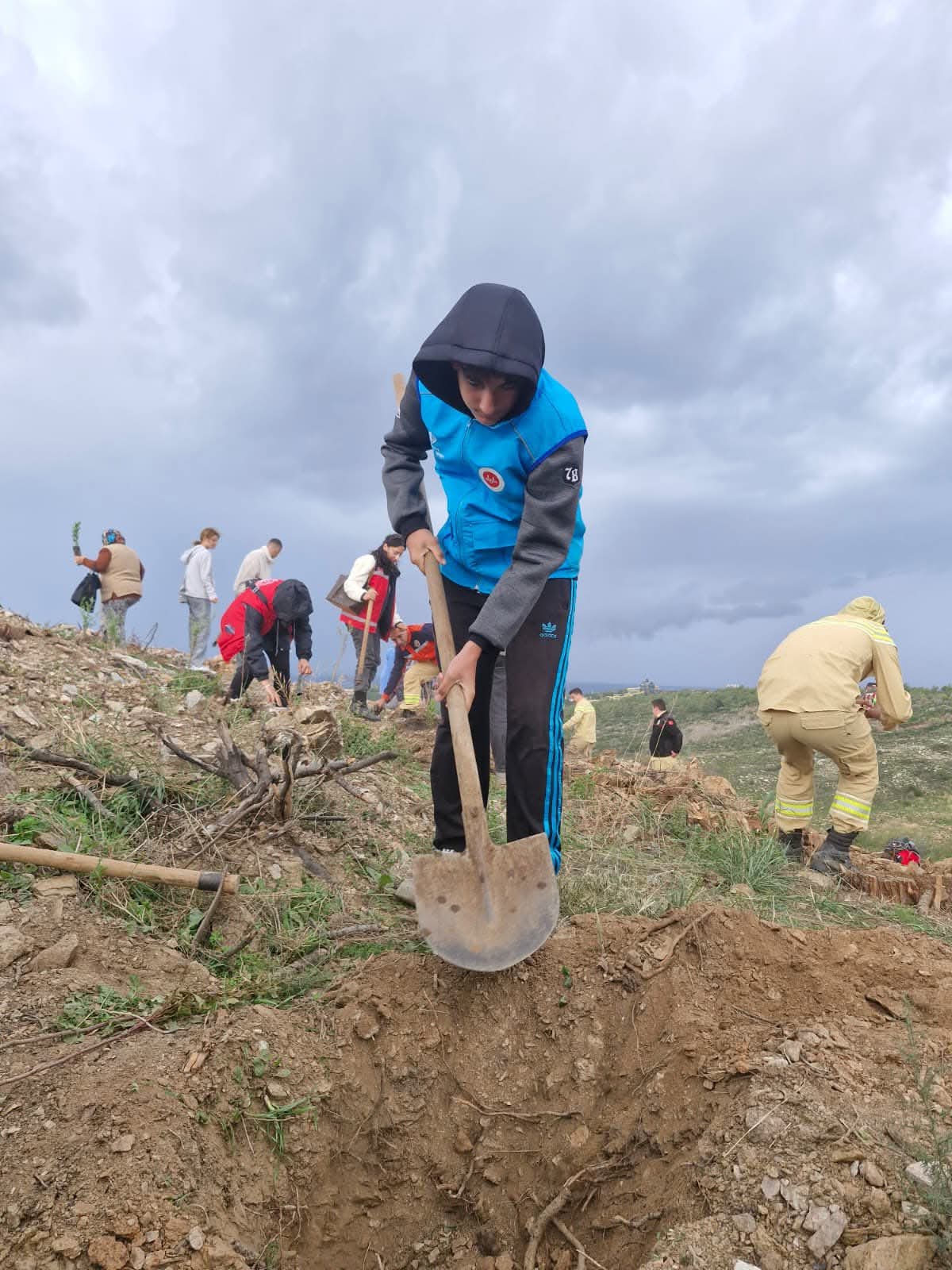 Kuşadalı Gençlerin İsimleri Doğanın Mirasında Yaşayacak