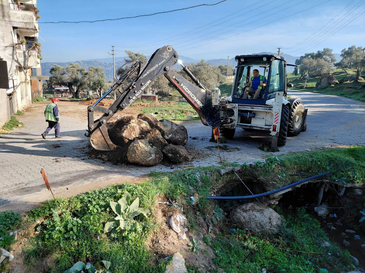 Büyükşehir’den Aydın Genelinde Eş Zamanlı Yatırım: ASKİ ve Fen İşleri Sahada