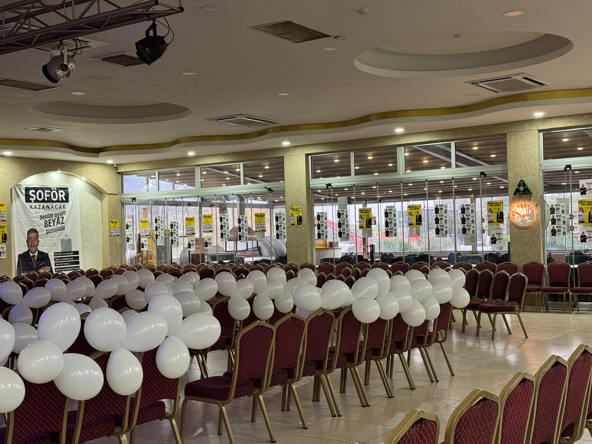 Kuşadası Şoförler Odası Seçimi Yarın: Beyaz Düğün Salonu’nda Son Hazırlıklar Tamamlandı