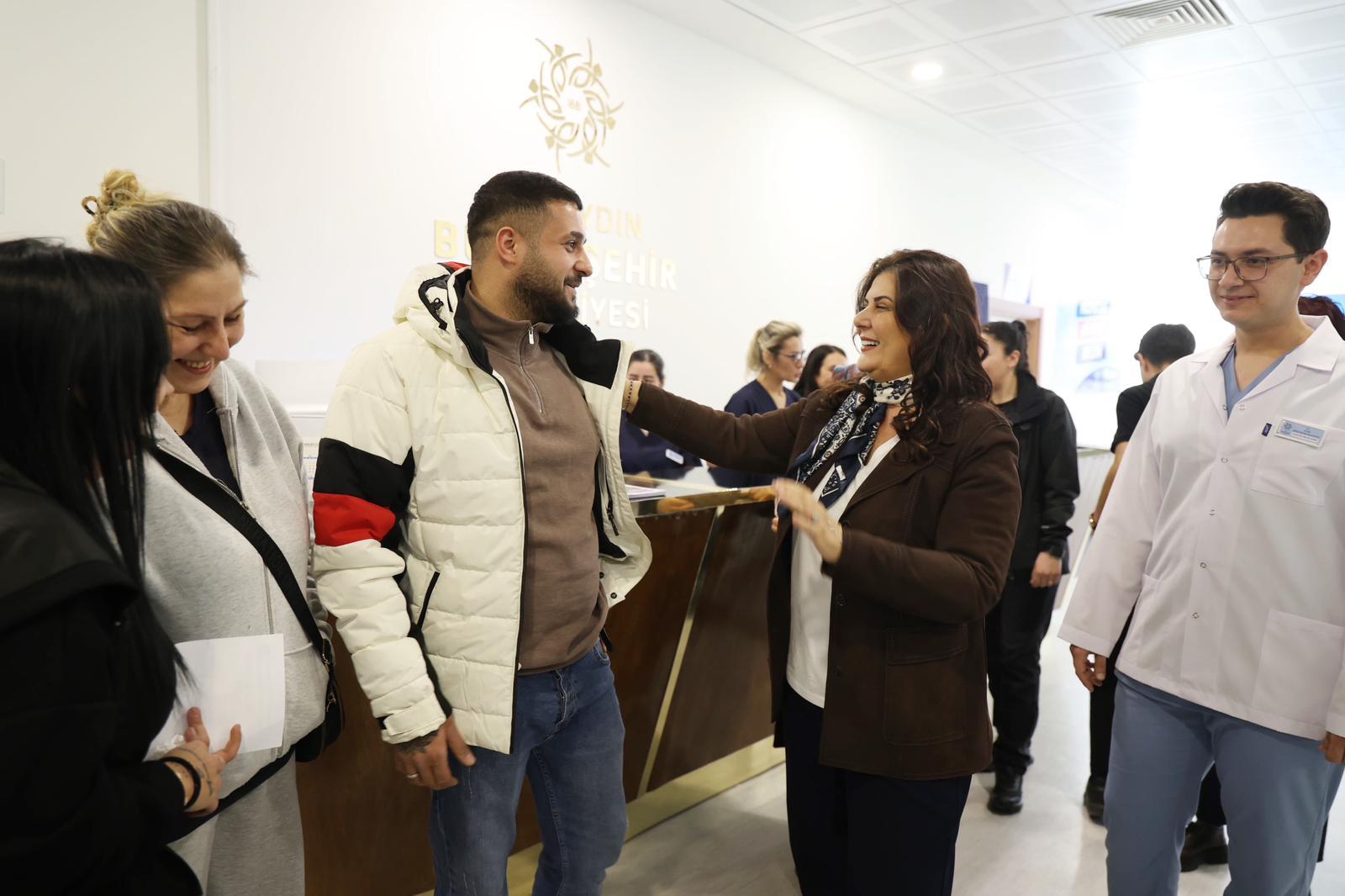 ​AYDIN’DA GÜLÜMSETEN HİZMET