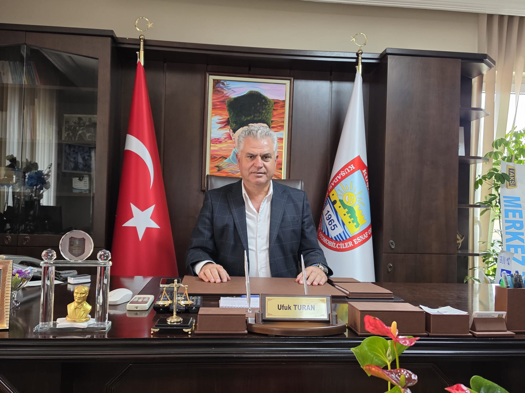 KUŞADASI TAKSİCİ ESNAFINDAN ACİL ZAM ÇAĞRISI