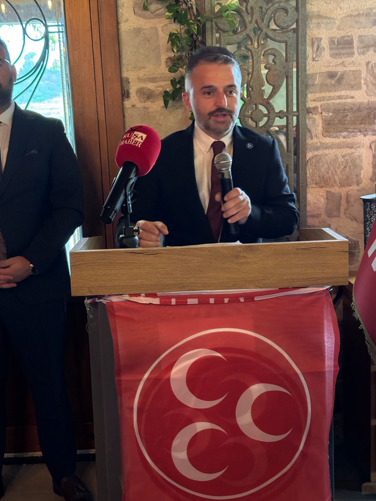 ​3 MAYIS TÜRKÇÜLÜK GÜNÜ’NDE ANLAMLI BULUŞMA: MHP KUŞADASI YENİ YÖNETİMİNİ KAMUOYUNA TANITTI