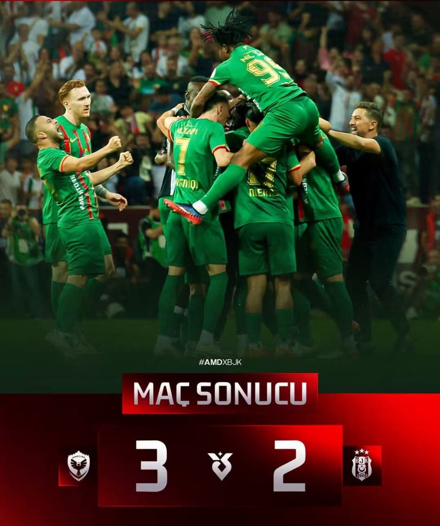 AMEDSPOR 3-2 BEŞİKTAŞ – ÖNCE GERİLİM, SONRA TÜRK BAYRAĞI VE ZAFER COŞKusu