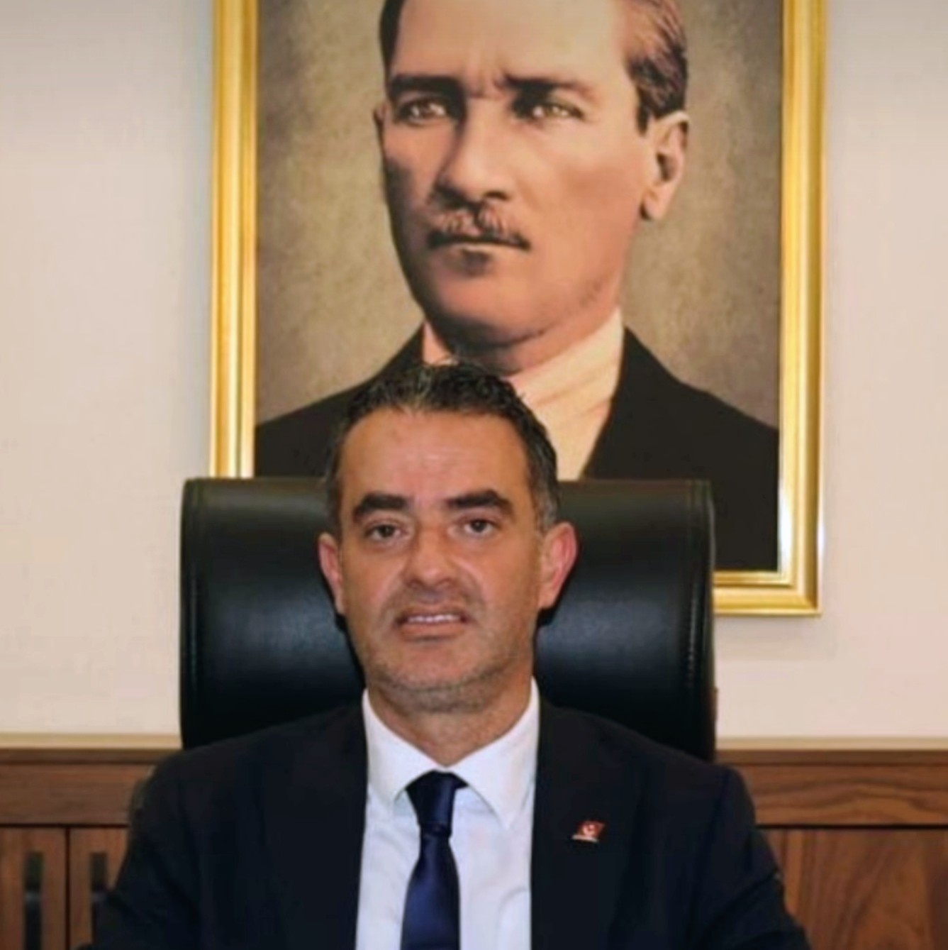 Koçarlı'da Beklenen Ayrılık: Başkan Özgür Arıcı CHP'ye Veda Etti!