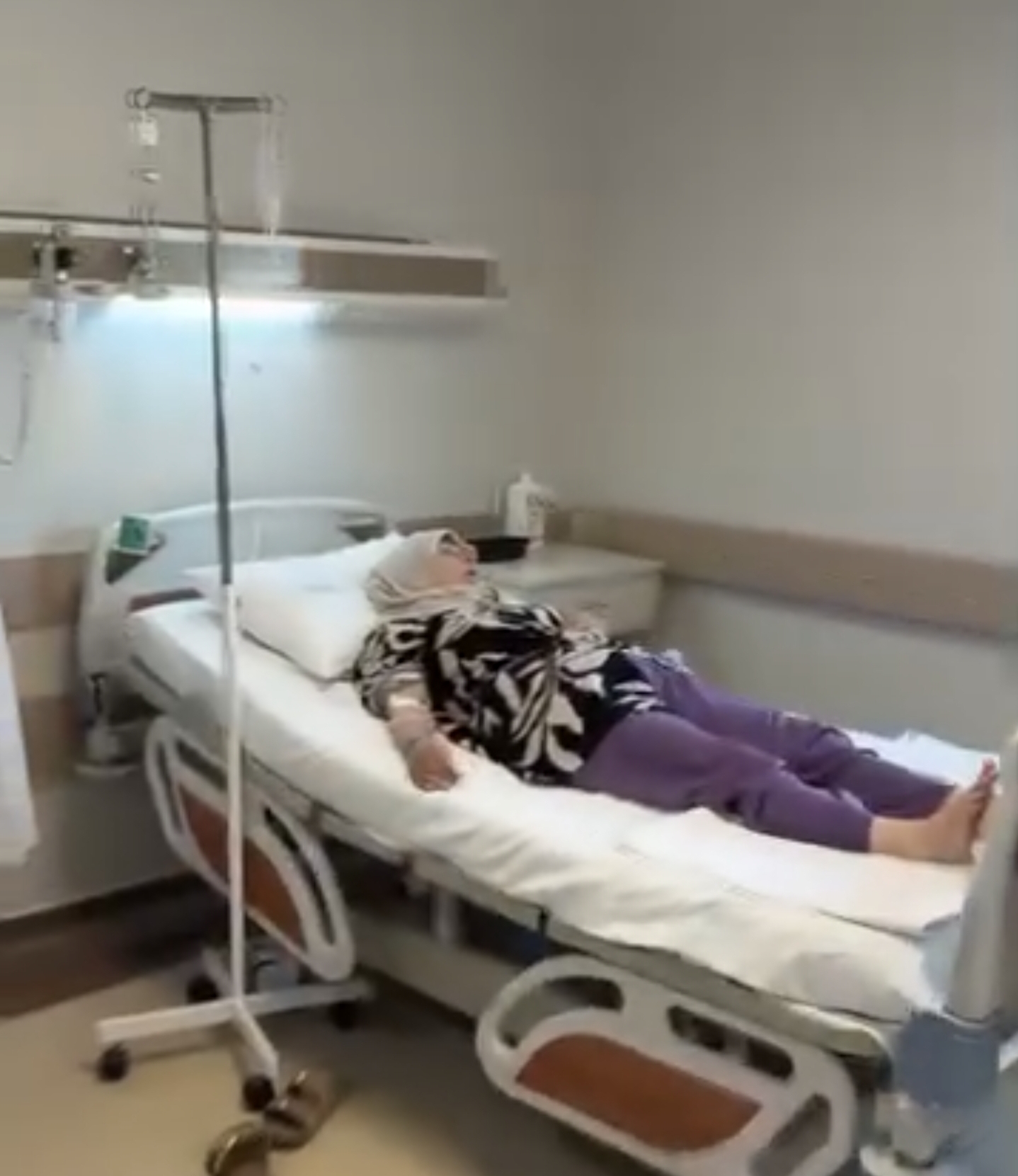 4 YILLIK TATİL HAYALİ KABUSA DÖNDÜ: KUŞADASI'NDAKİ ÜNLÜ OTELDE GIDA ZEHİRLENMESİ SKANDALI!