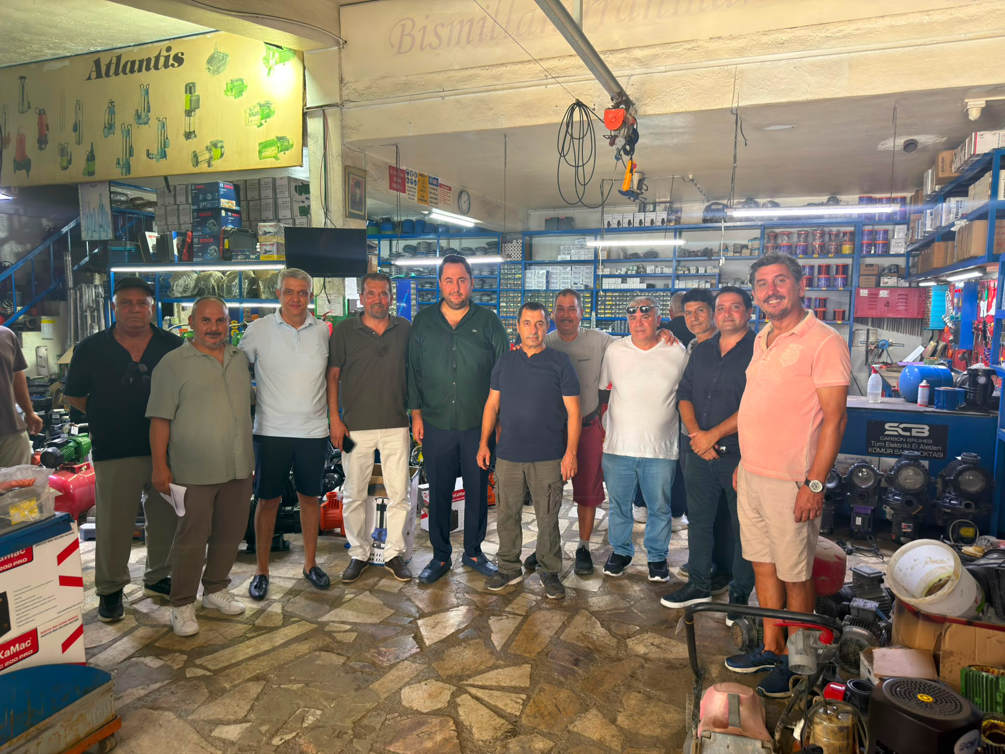 Anıl Metin Oto’ya Sanayi Sitesinden Büyük İlgi