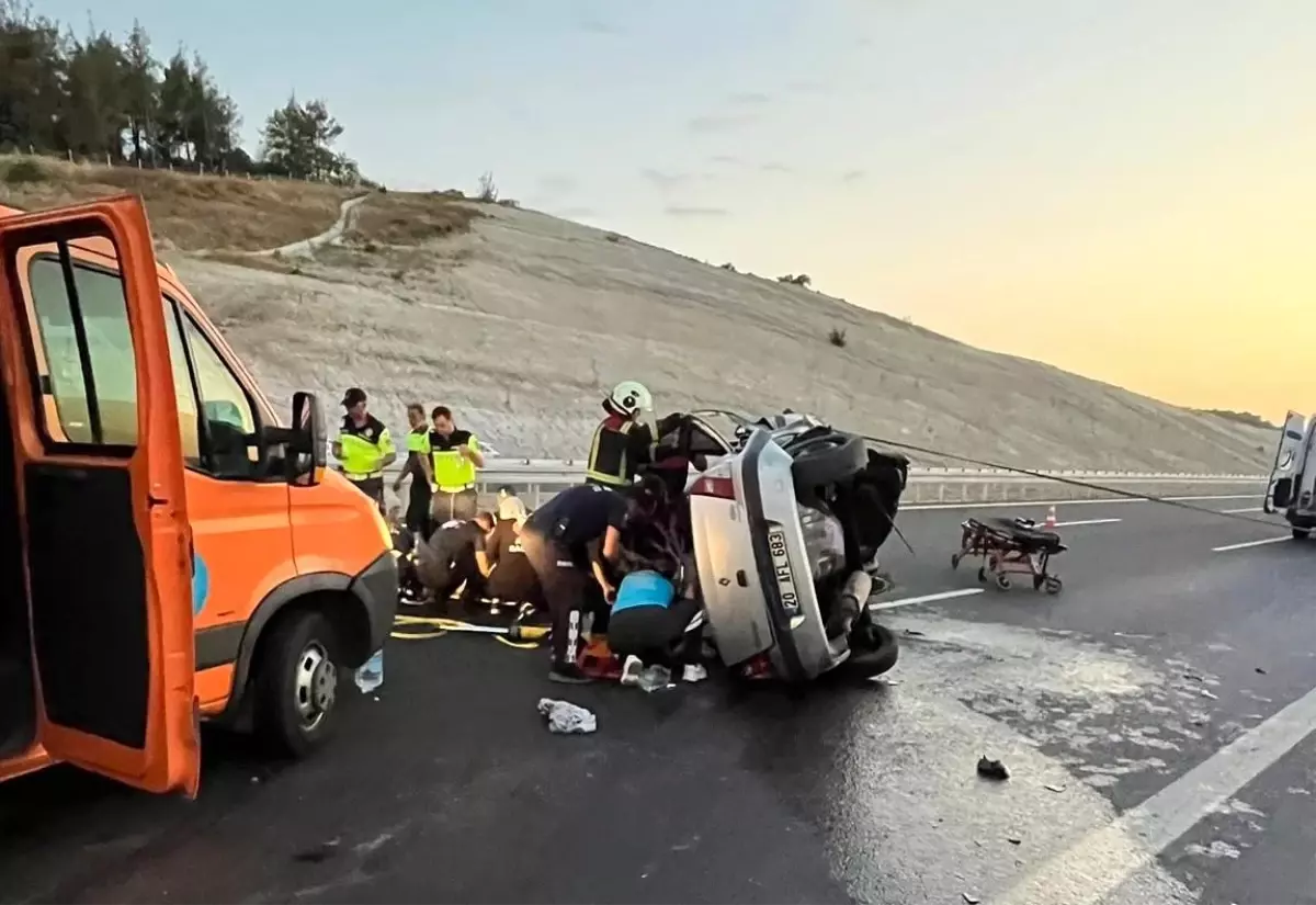 Aydın'da Trafik Kazası: Sıkışan Yaralılar İtfaiye Tarafından Kurtarıldı