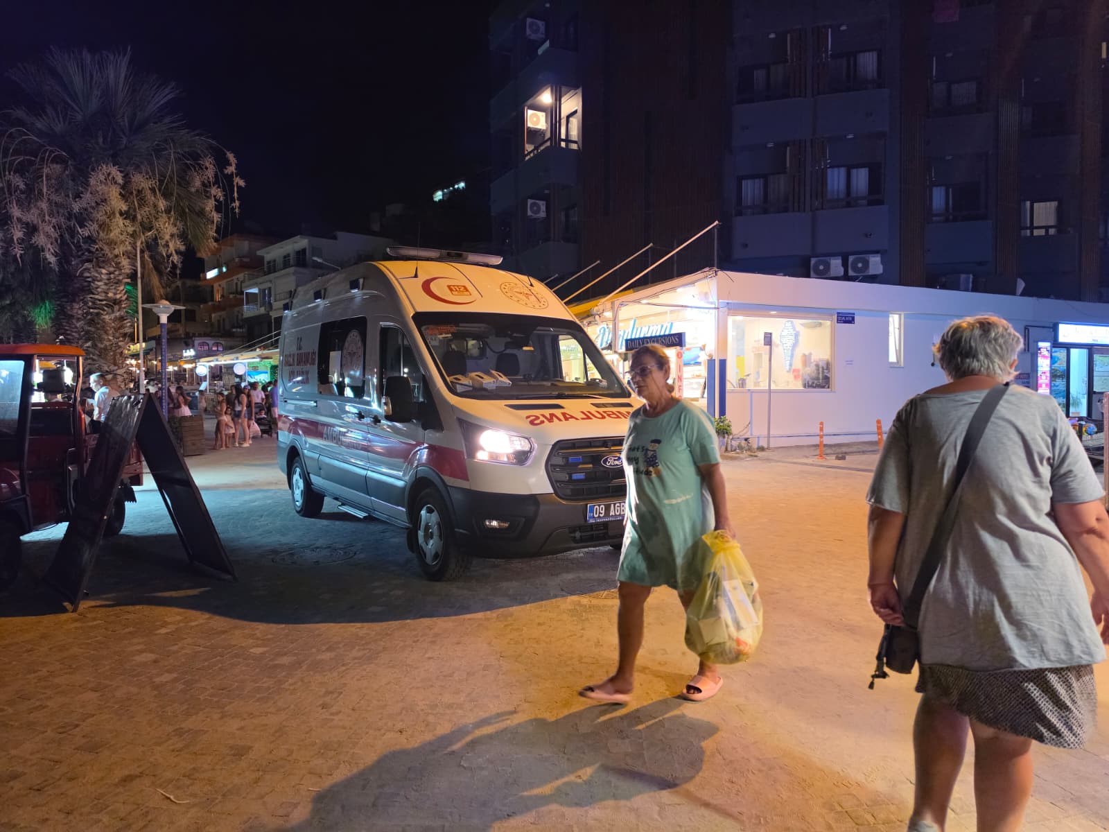 Kuşadası'nda boğulma ihbarı ekipleri harekete geçirdi