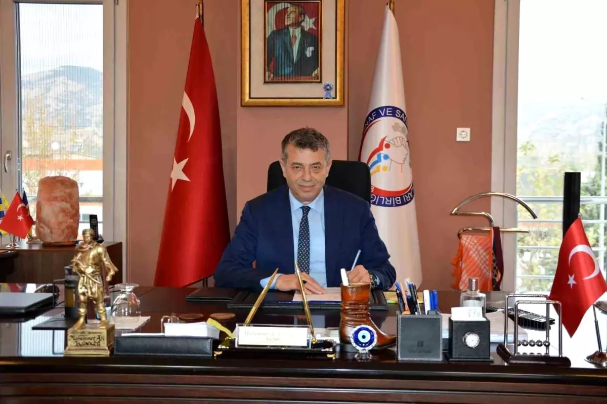 Faiz İndirimi Esnaftan Destek Buldu