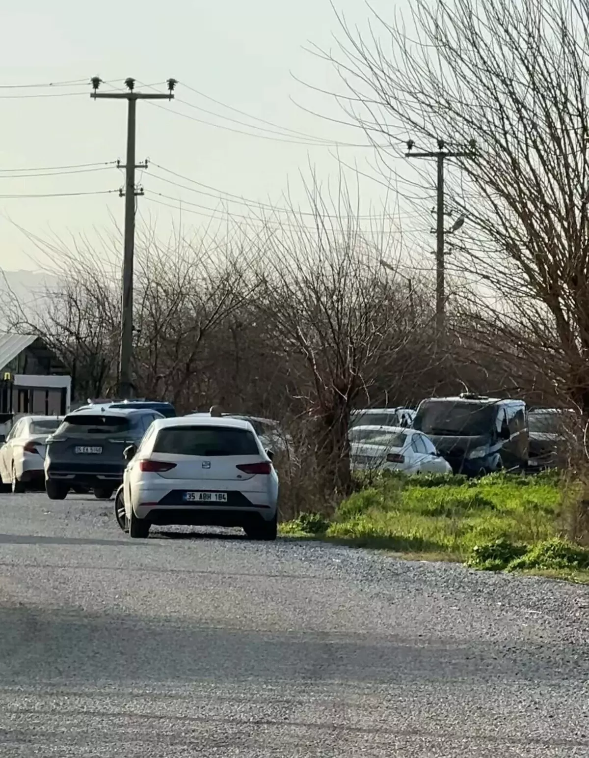 İzmir'de Silahlı Saldırı: 4 Şüpheli Yakalandı