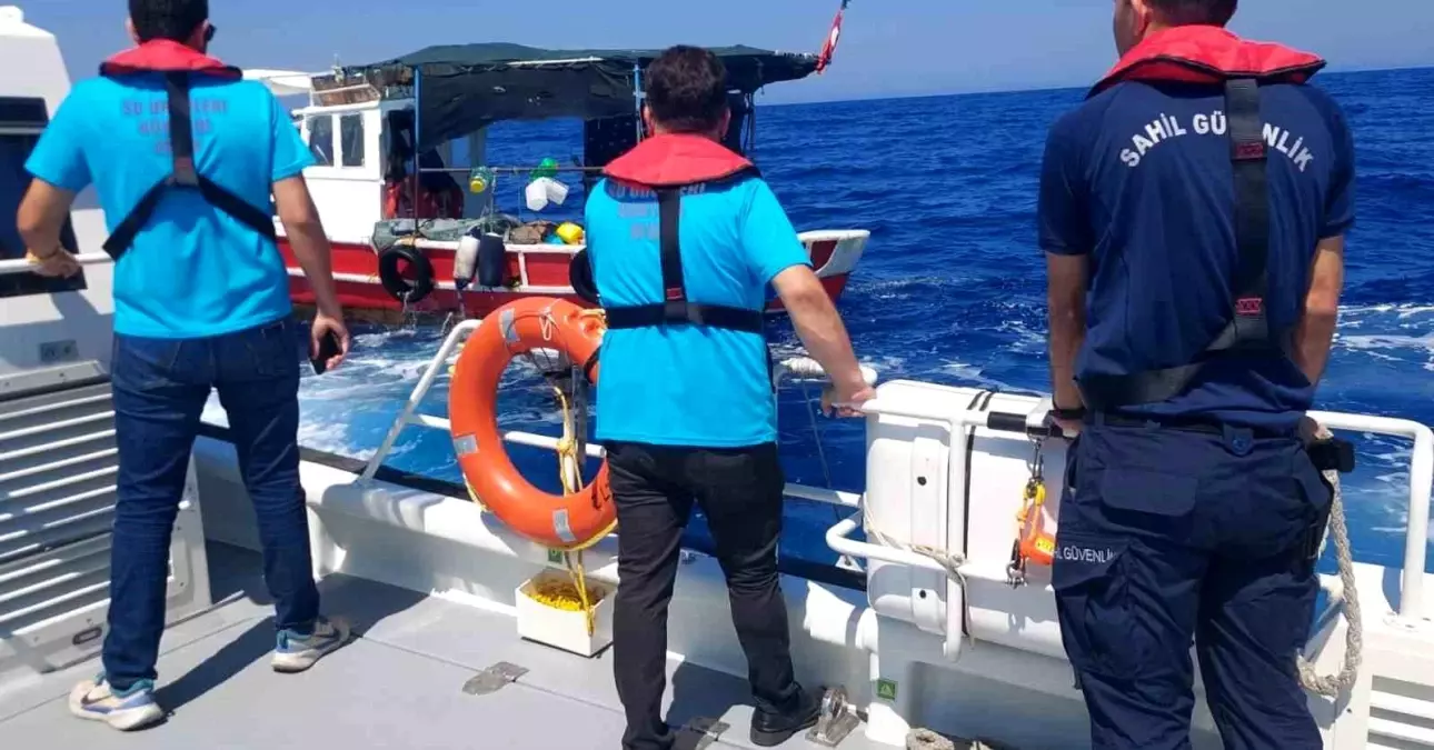 Kuşadası'nda Su Ürünleri Denetimi