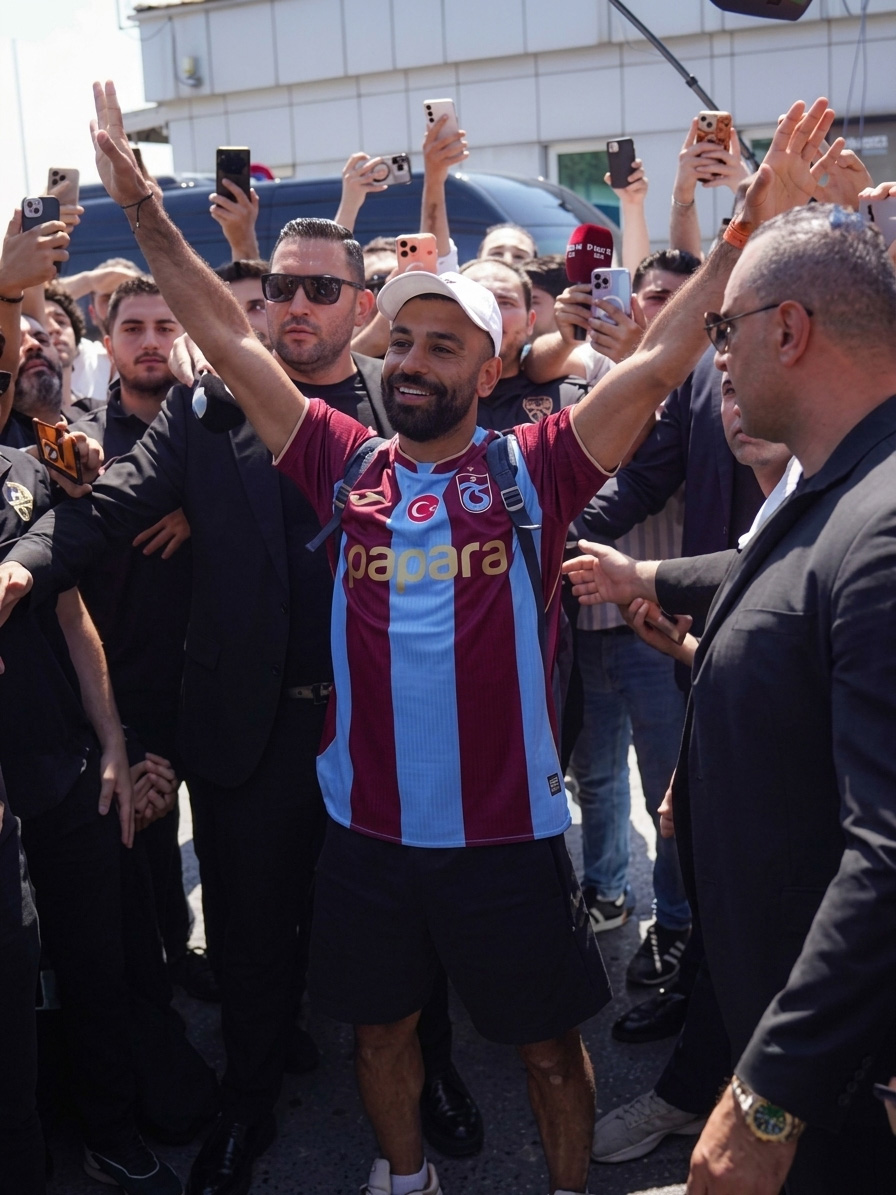 Mısırlı Yıldız Muhammed Salah Trabzon’da: Havalimanında Tarihi Karşılama