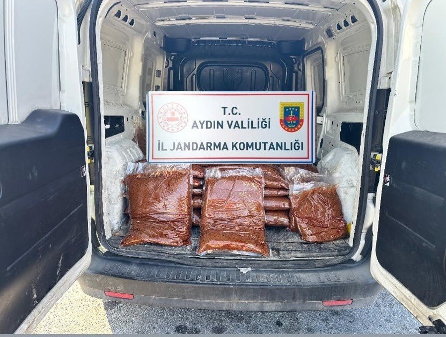 GERMENCİK’TE 1 MİLYON 100 BİN LİRALIK BOZULMUŞ ÇİĞ KÖFTE ELE GEÇİRİLDİ