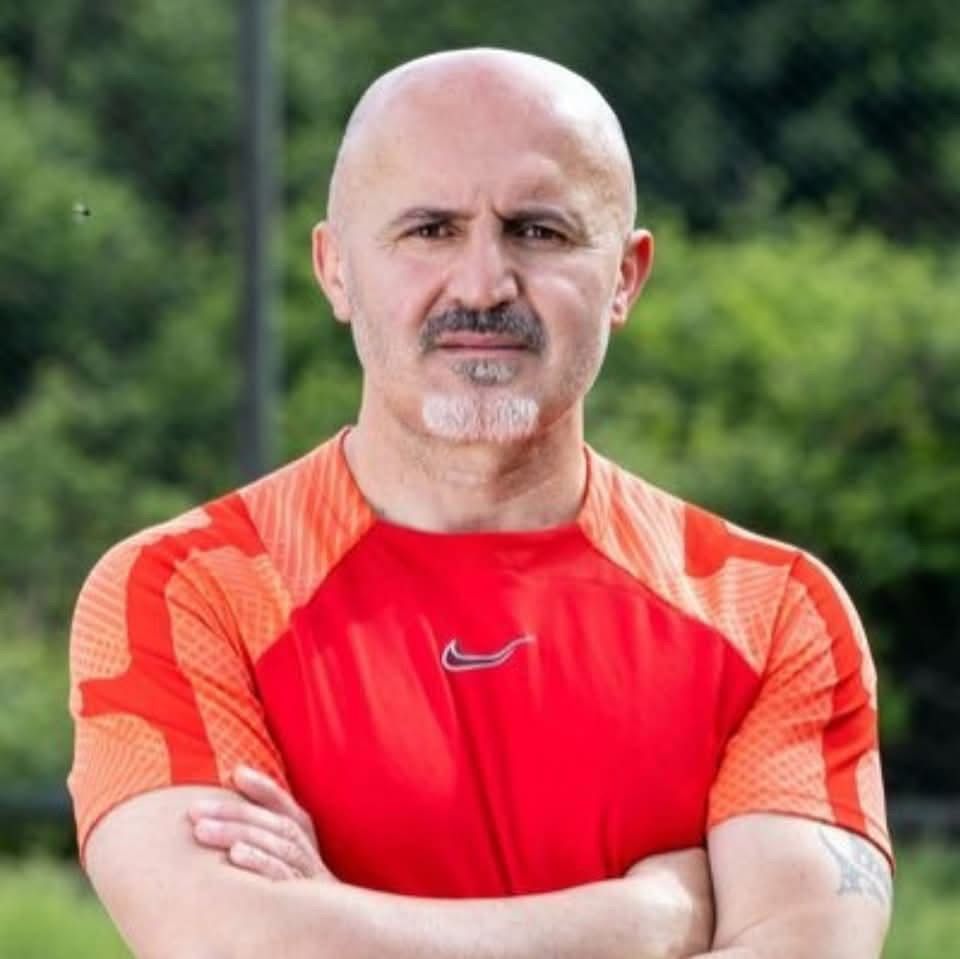 Kuşadasıspor’da Kriz Büyüyor: Üçüncü Teknik Direktör Ayrılığı!