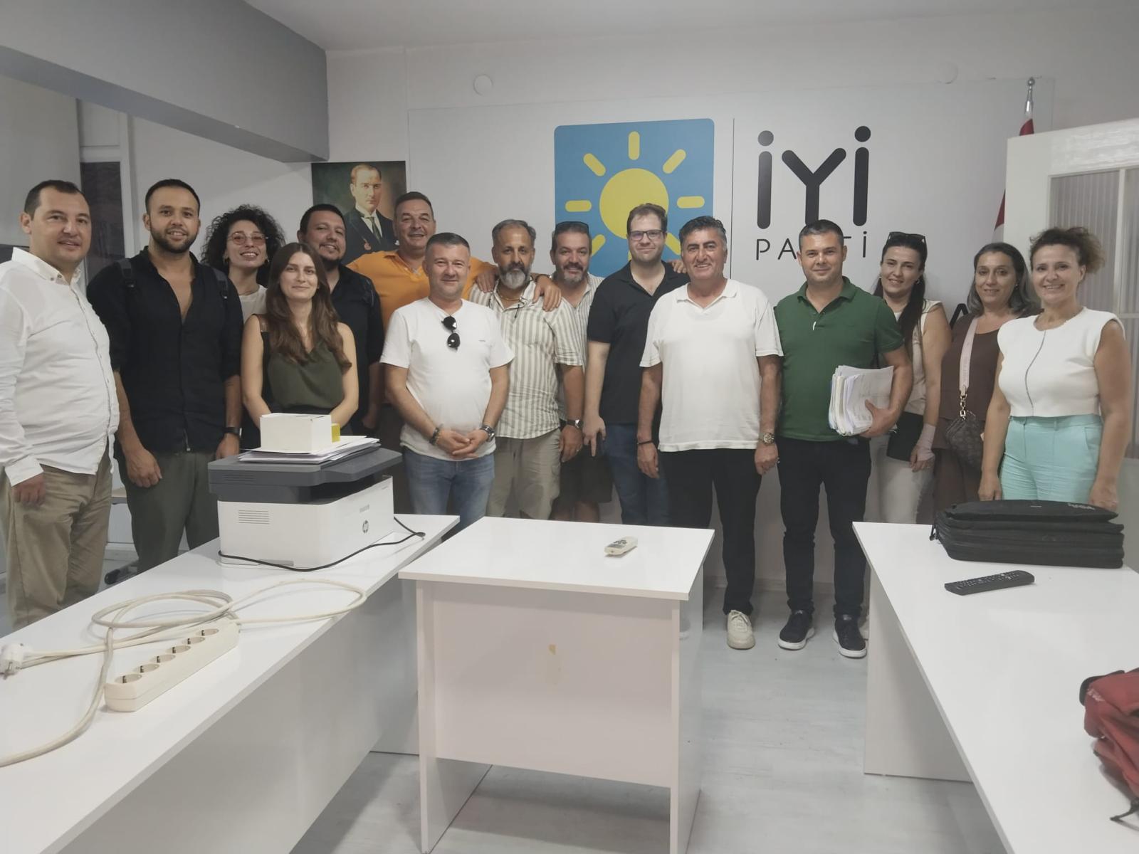 İYİ Parti Kuşadası’nda Delege Seçimleri Yoğun Katılımla Tamamlandı