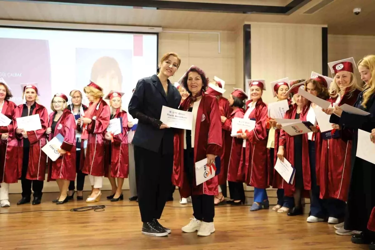 60 Yaş Üstü Mezunlar Bilgelik Programı’nı Tamamladı
