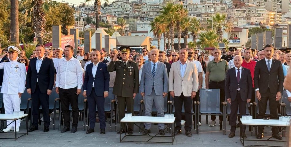 ​Kuşadası, 15 Temmuz’un 10. Yılında Demokrasi ve Milli Birlik İçin Tek Yürek Oldu