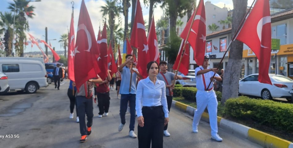 Kuşadası’nda 30 Ağustos Zafer Bayramı Coşkusu
