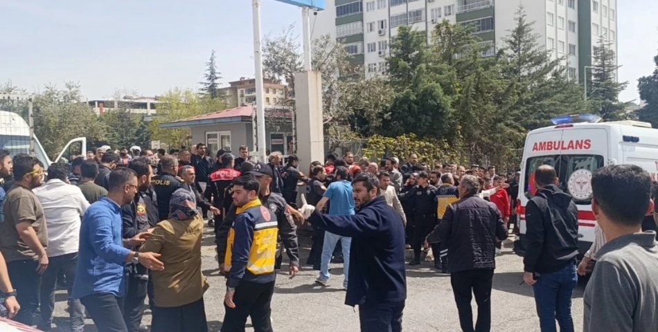 Kahramanmaraş’ta Okulda Dehşet! Vali Acı Haberi Duyurdu: Ölü ve Yaralılar Var