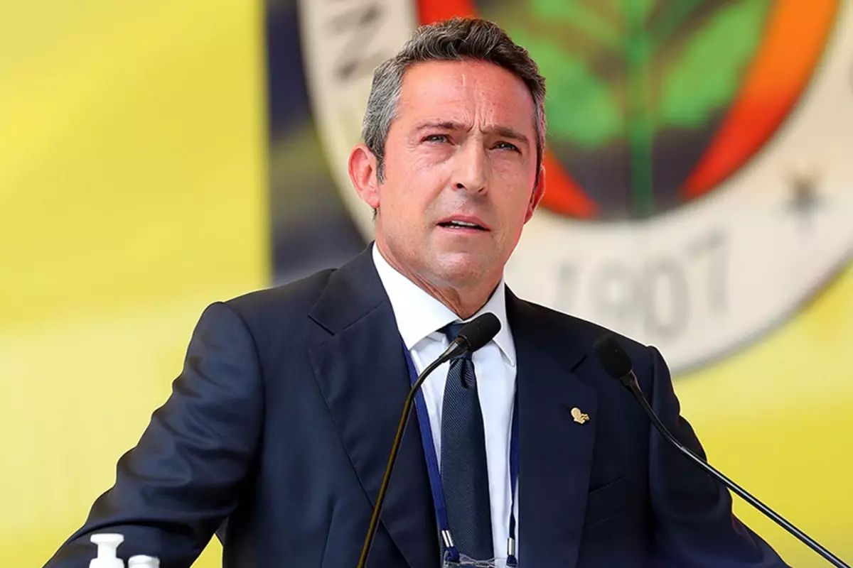 Ali Koç gemileri yaktı! Çuvalla para verip yıldız futbolcuyu alacak