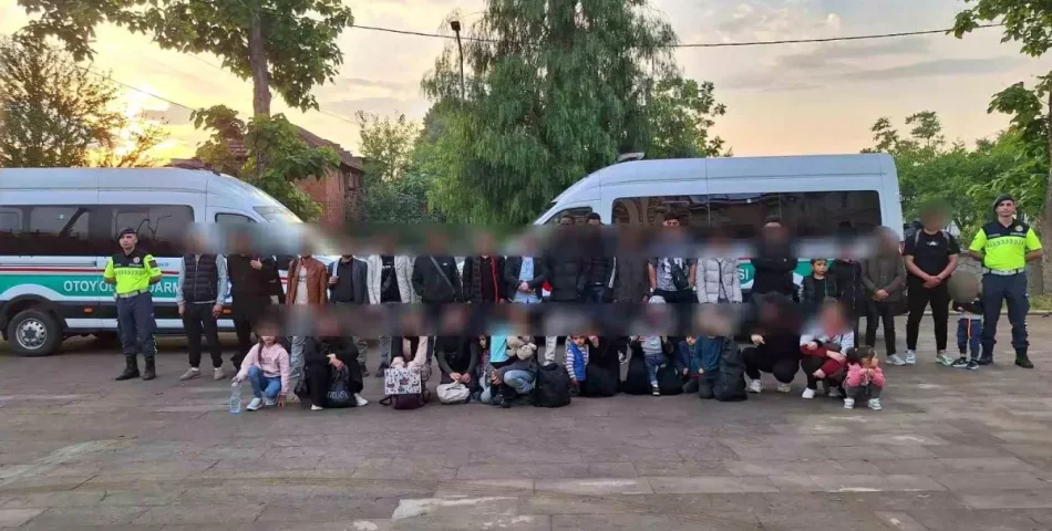 Otoyolda Göçmen Kaçakçılığı: 35 Düzensiz Göçmen Yakalandı