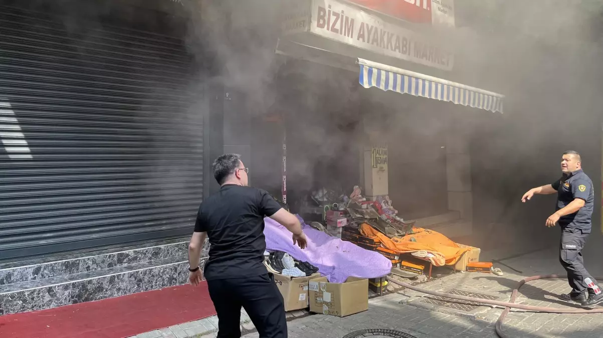 Aydın’da Ayakkabı Dükkanında Yangın