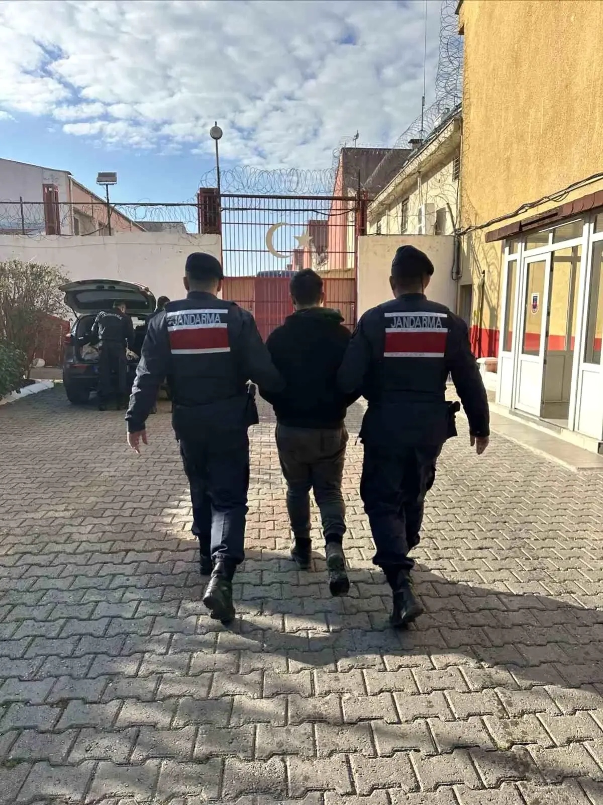 Aydın’da İki Hapis Cezaevi Şahıs Yakalandı