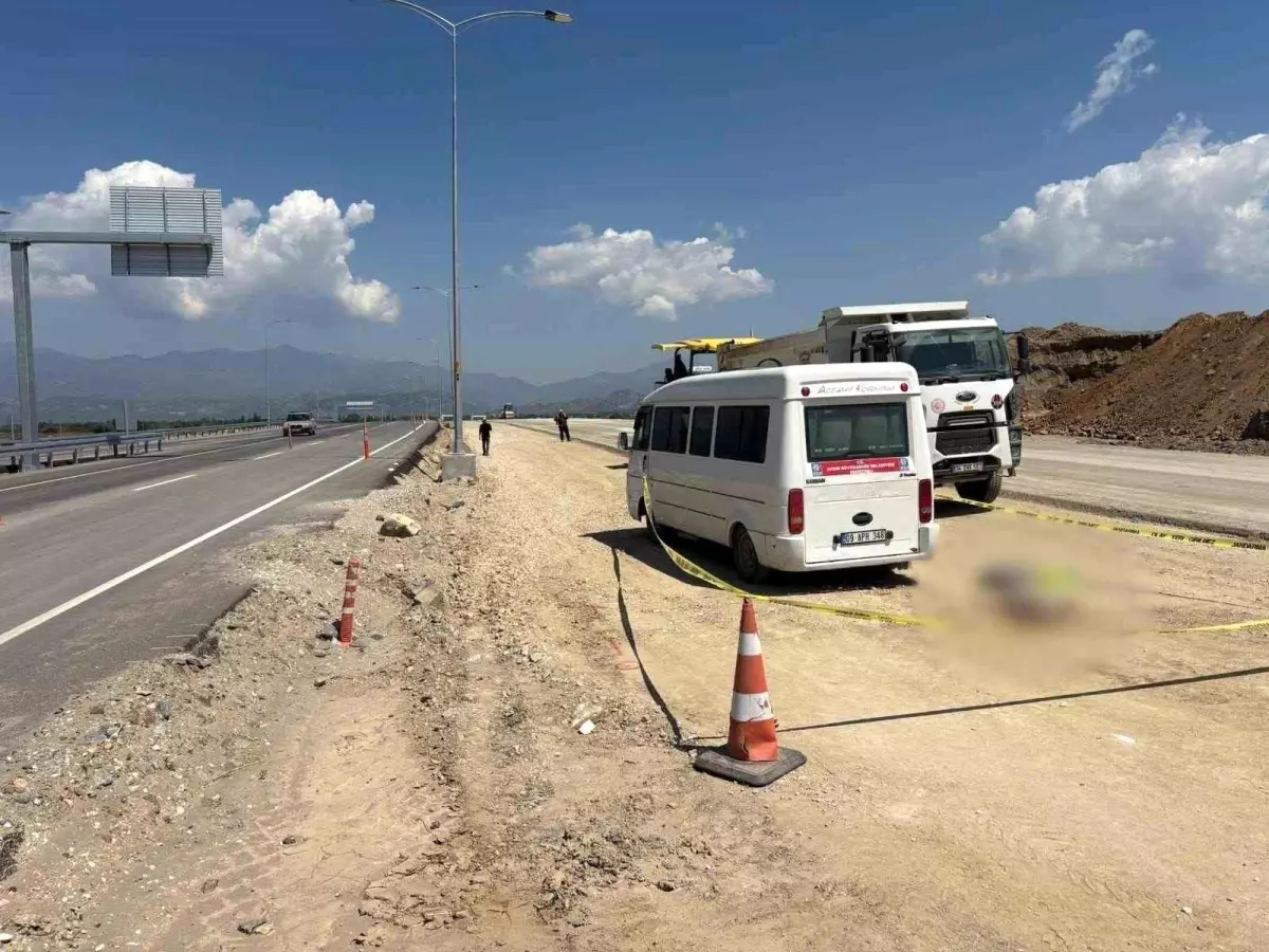 Aydın’da Minibüs Altında Kalan Adam Hayatını Kaybetti