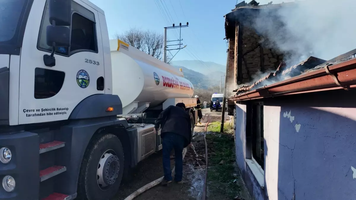 Bozdoğan’da Yangın: Bir Ev Kullanılamaz Hale Geldi