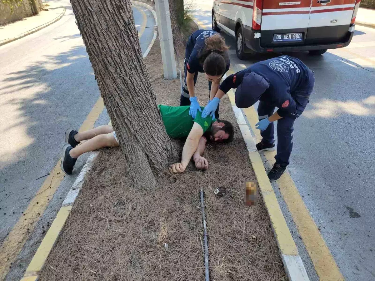 Kuşadası’nda Motosiklet Kazası: Genç Sürücü Ağır Yaralı