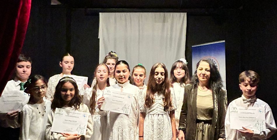 Kuşadası BİLSEM’de “Kardelenlerin Melodisi” Konseri: Aile, Çevre ve Eğitimin Sanatla Buluşması