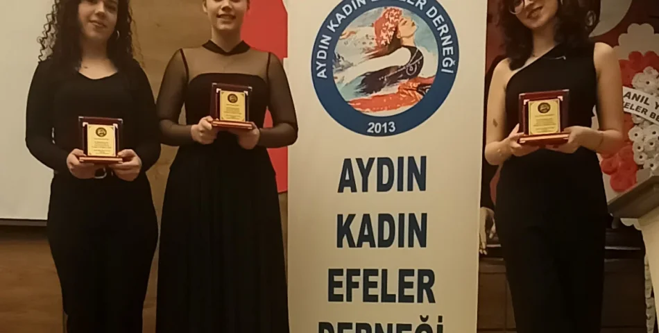 ÜÇ GENÇ KADINDAN UMUDA KONSER: BİR NOTA, BİR BURS, BİR GELECEK