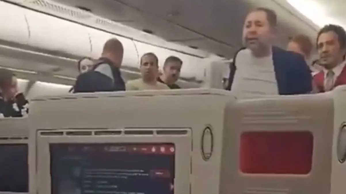 Ünlü iş insanı uçakta olay çıkardı: Milyar dolarlık adamım, Türkiye’yi satın alırım